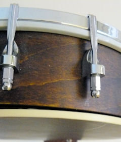 Gold Tone edge showing warp